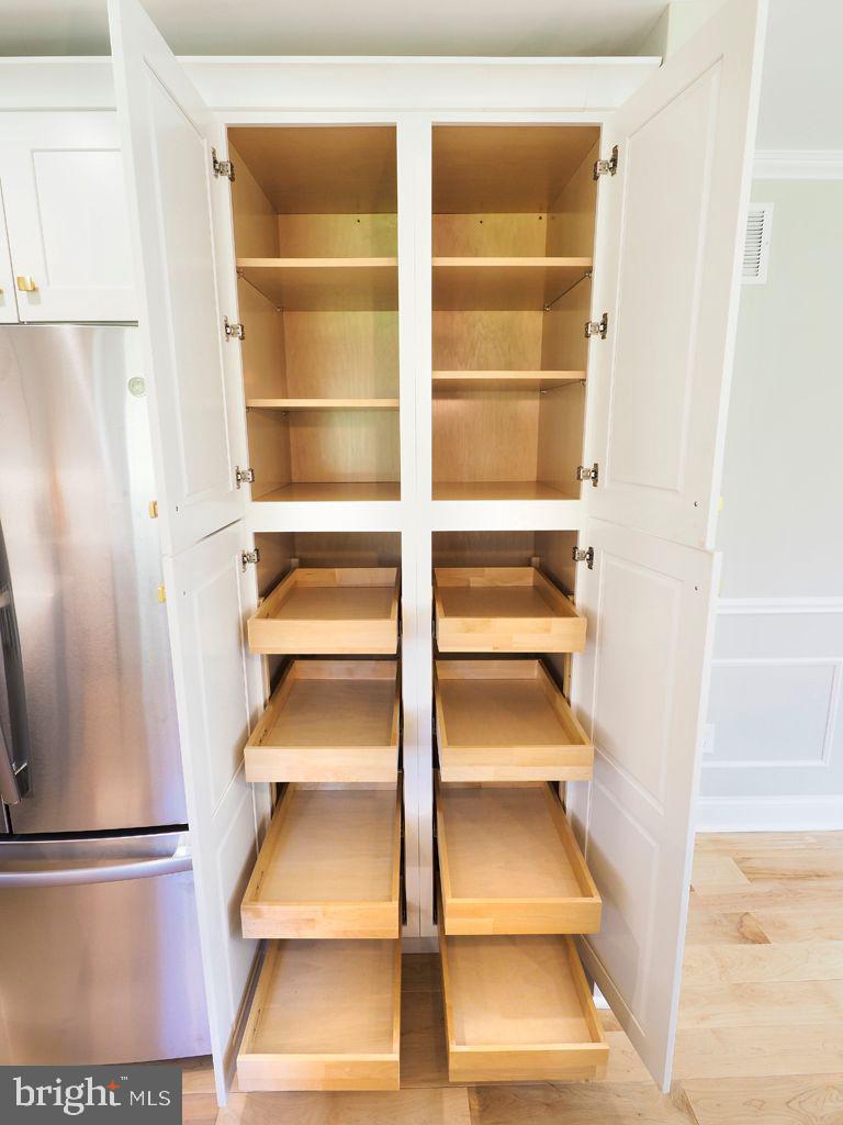 13612 Brookline Road Baldwin, MD 21013 - Photo 16 of 44 Kitchen Pantry