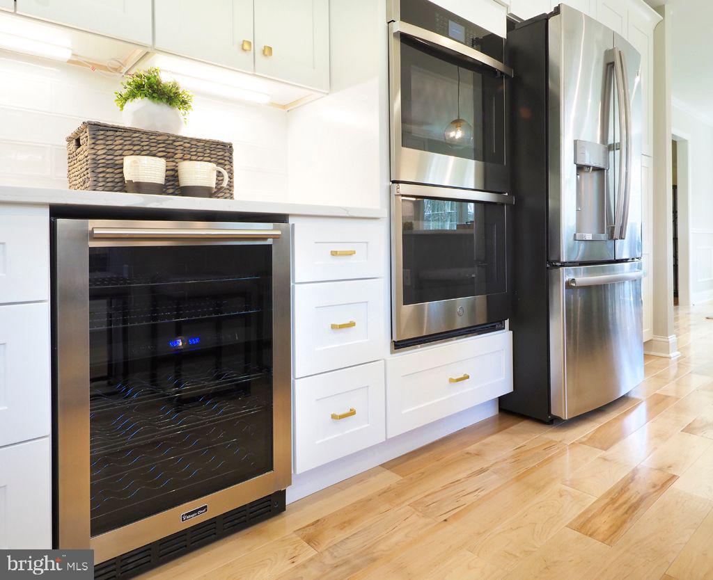 13612 Brookline Road Baldwin, MD 21013 - Photo 4 of 44 Wine Fridge, New Double Oven