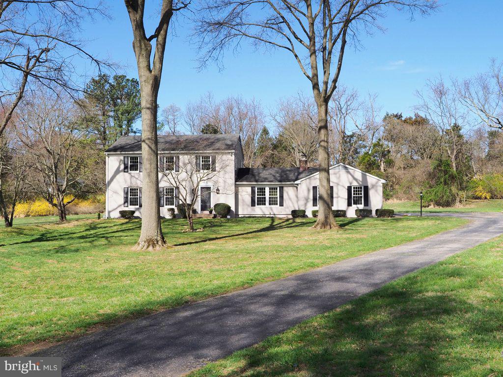 13612 Brookline Road Baldwin, MD 21013 - Photo 41 of 44 2+ Oversized Attached Garage w/ Driveway
