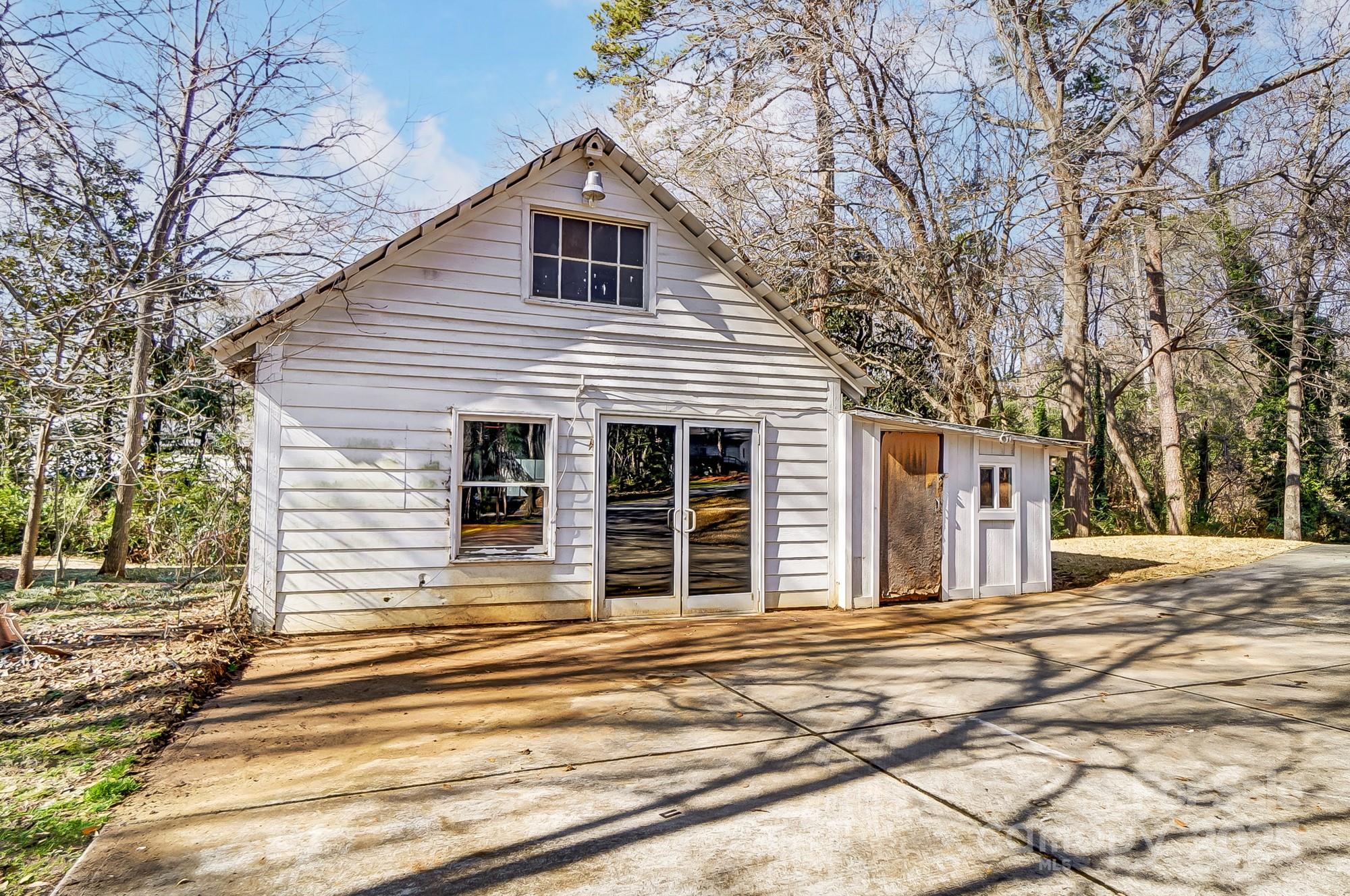 211 Spring Street Belmont, NC 28012 - Photo 11 of 19