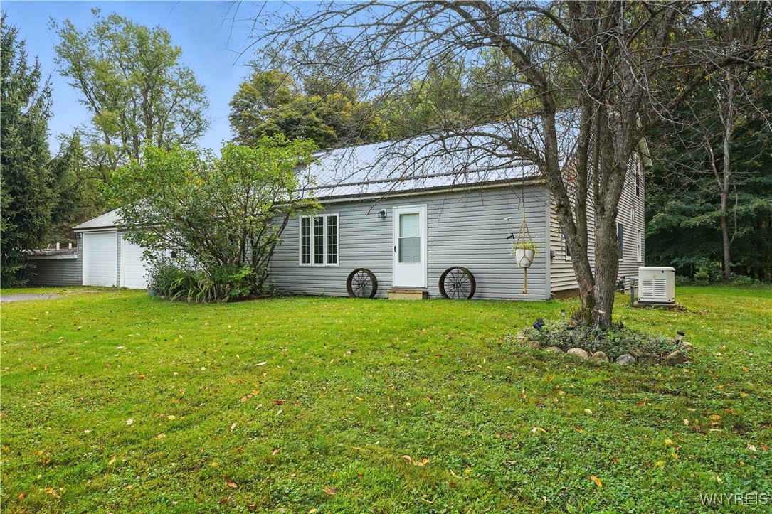 12471 Smith Road Concord, NY 14141 - Photo 3 of 25