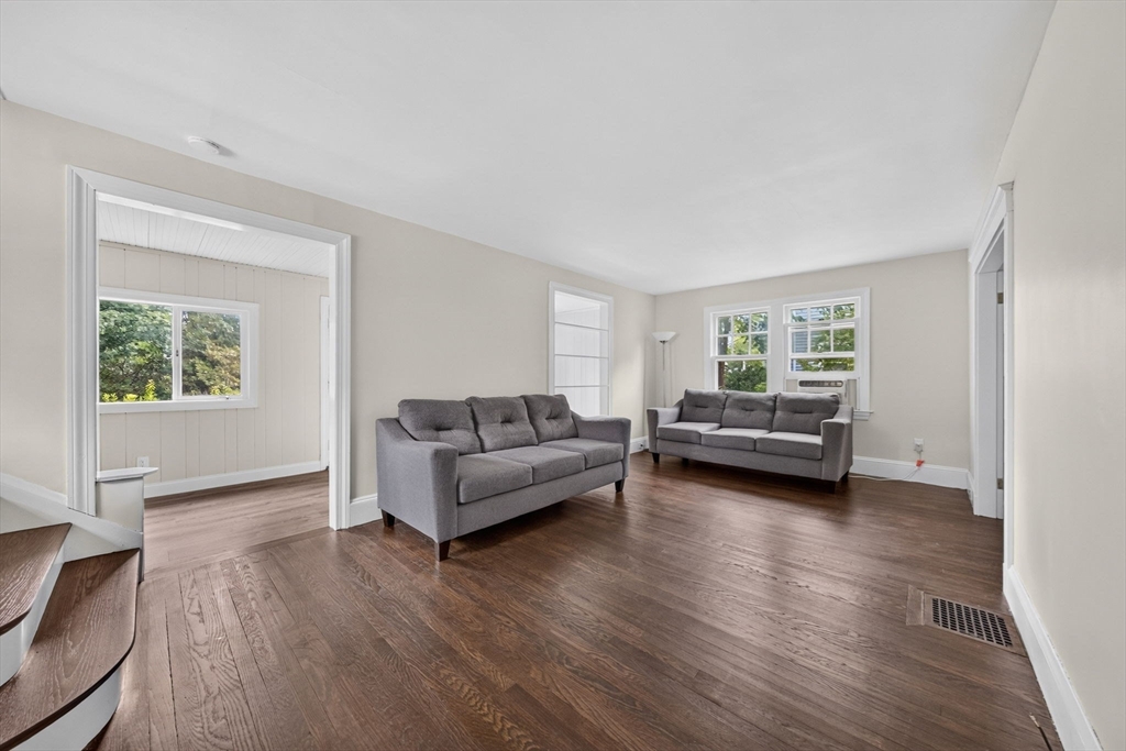 18 Fales Road Dedham, MA 02026 - Photo 8 of 36 Gallery Image 8