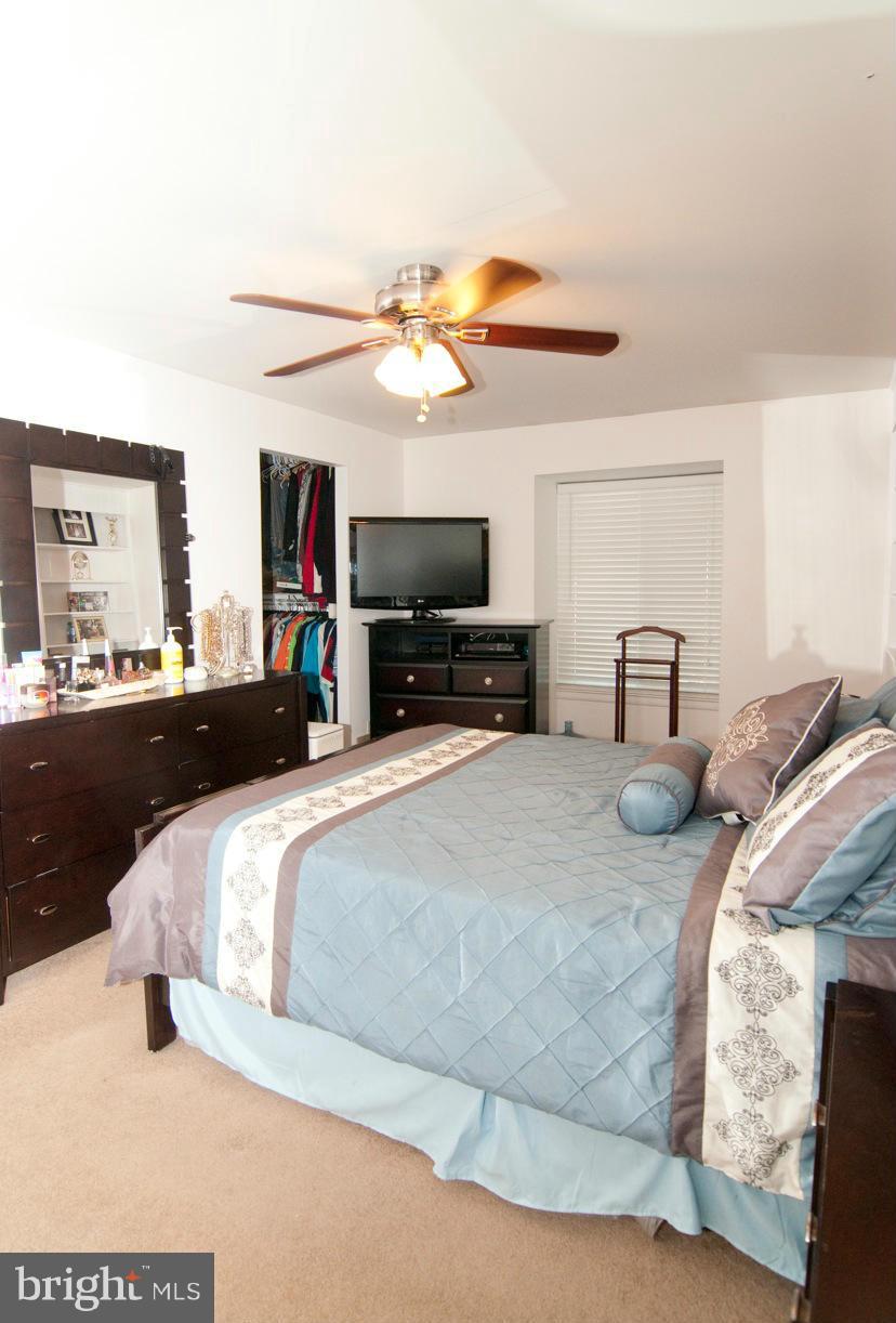 8733 Ridge Hollow Court Springfield, VA 22152 - Photo 14 of 30 Bedroom (Master)