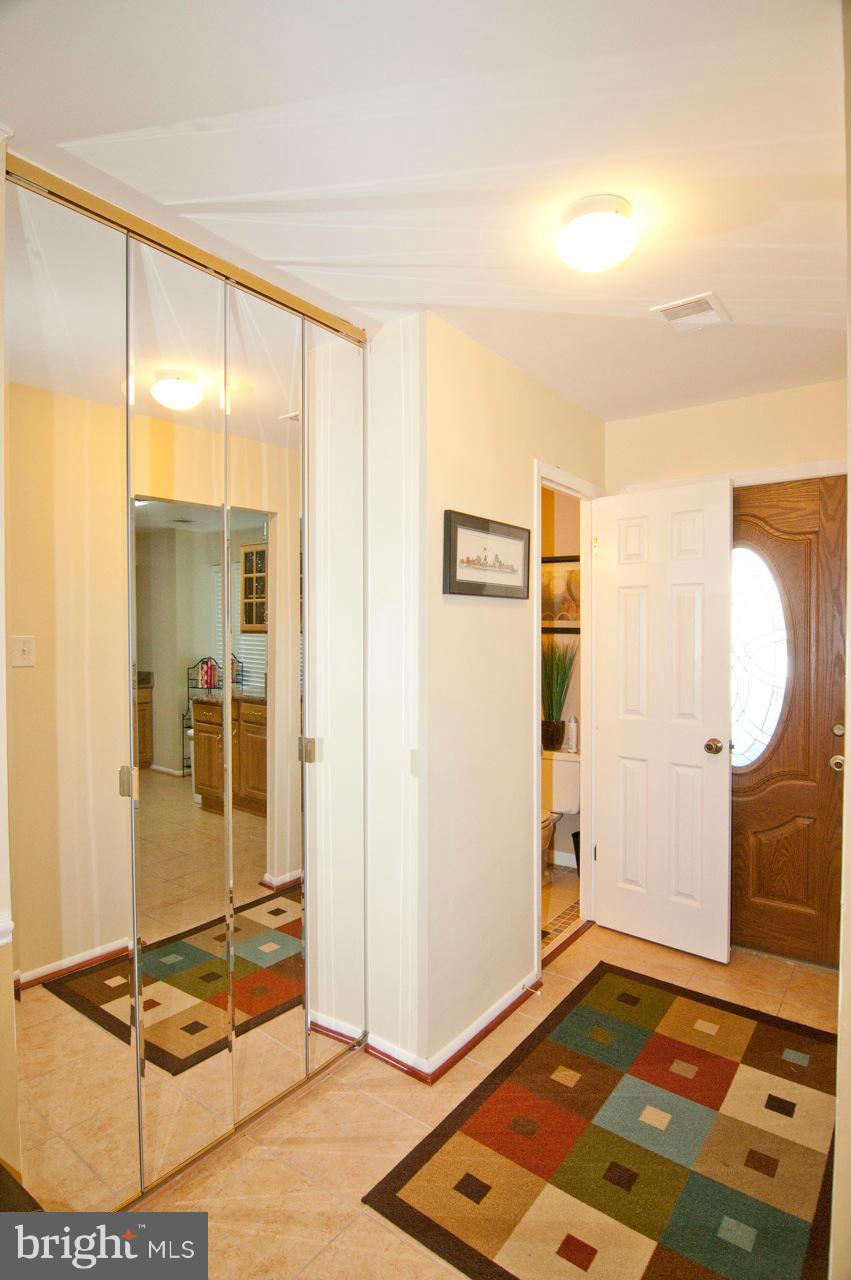 8733 Ridge Hollow Court Springfield, VA 22152 - Photo 9 of 30 Foyer Front door