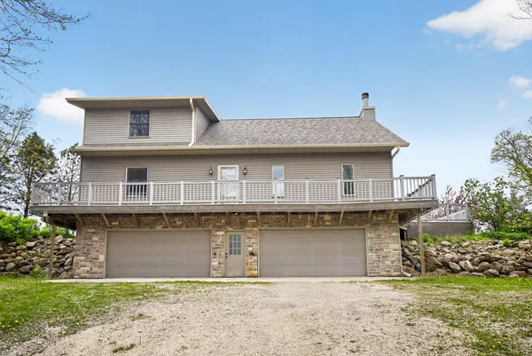 $749,900 | 36649 Ember Drive, Lanesboro, MN 55949