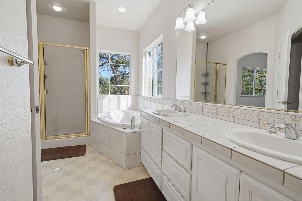 19890 Perimeter Road Grass Valley, CA 95949 - Photo 30 of 95