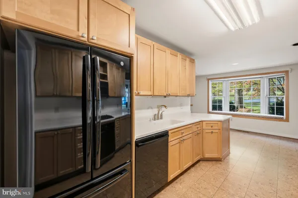 $975,000 | 6713 Bellamy Avenue, Springfield, VA 22152
