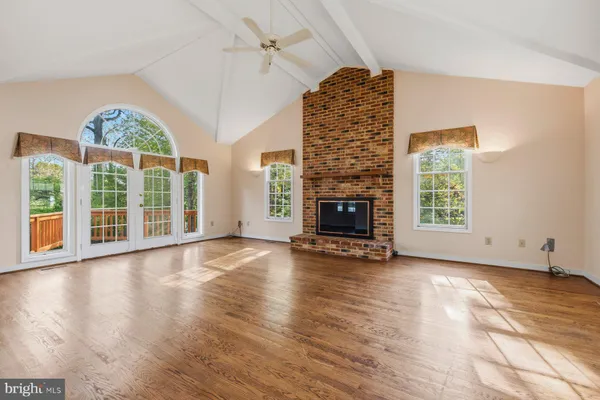 $975,000 | 6713 Bellamy Avenue, Springfield, VA 22152