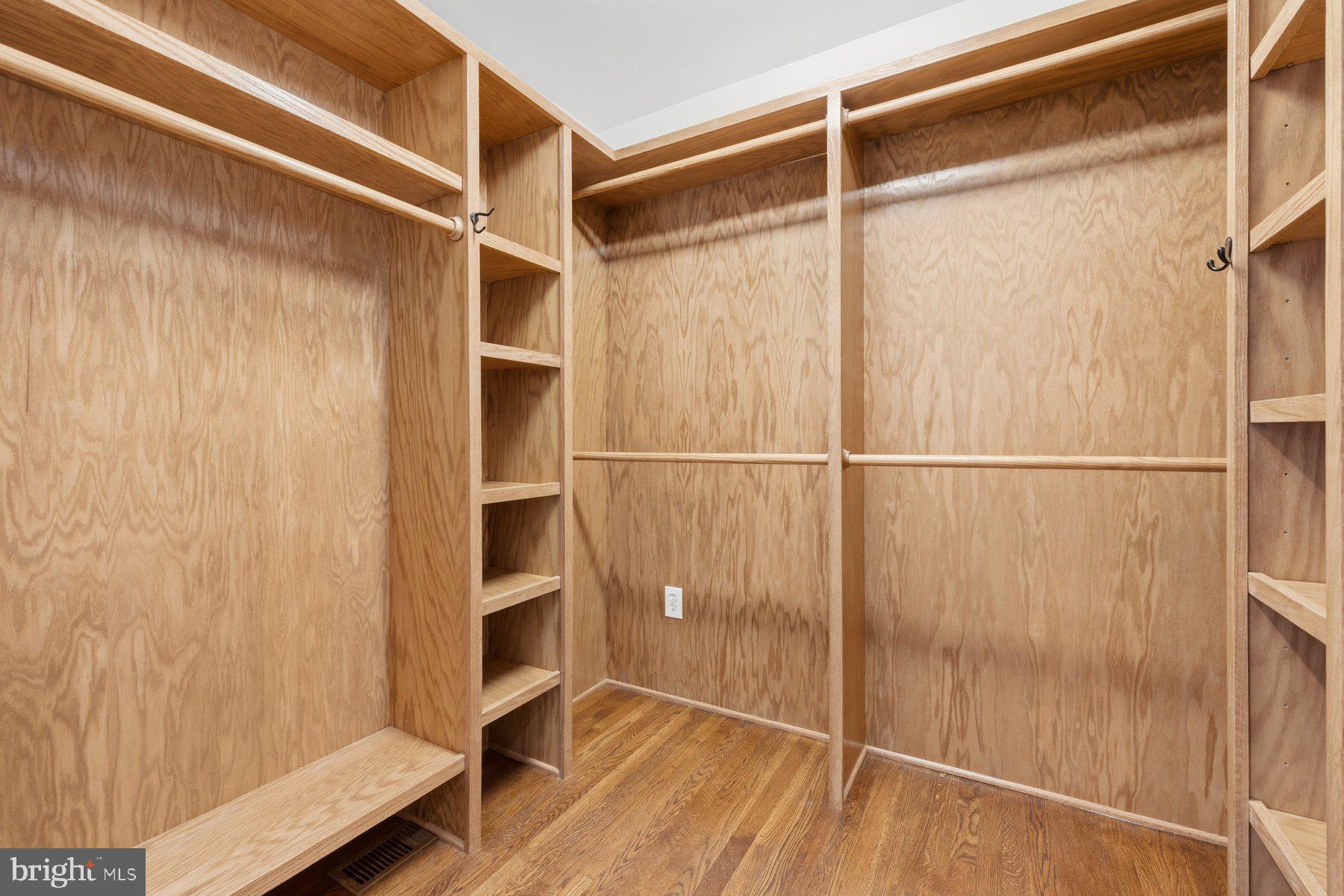 6713 Bellamy Avenue Springfield, VA 22152 - Photo 23 of 49