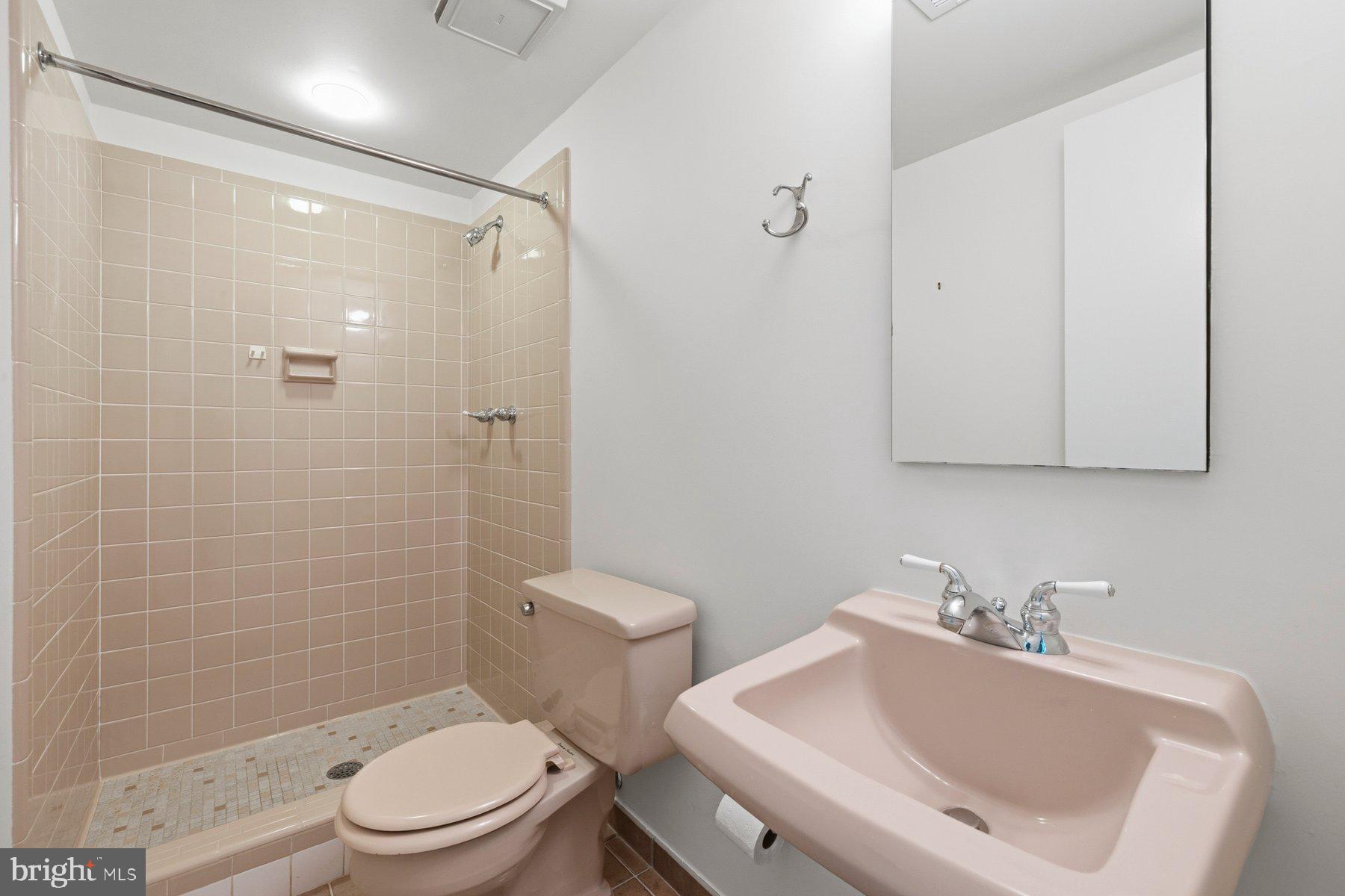 6713 Bellamy Avenue Springfield, VA 22152 - Photo 36 of 49