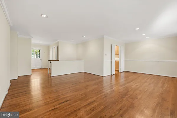 $975,000 | 6713 Bellamy Avenue, Springfield, VA 22152