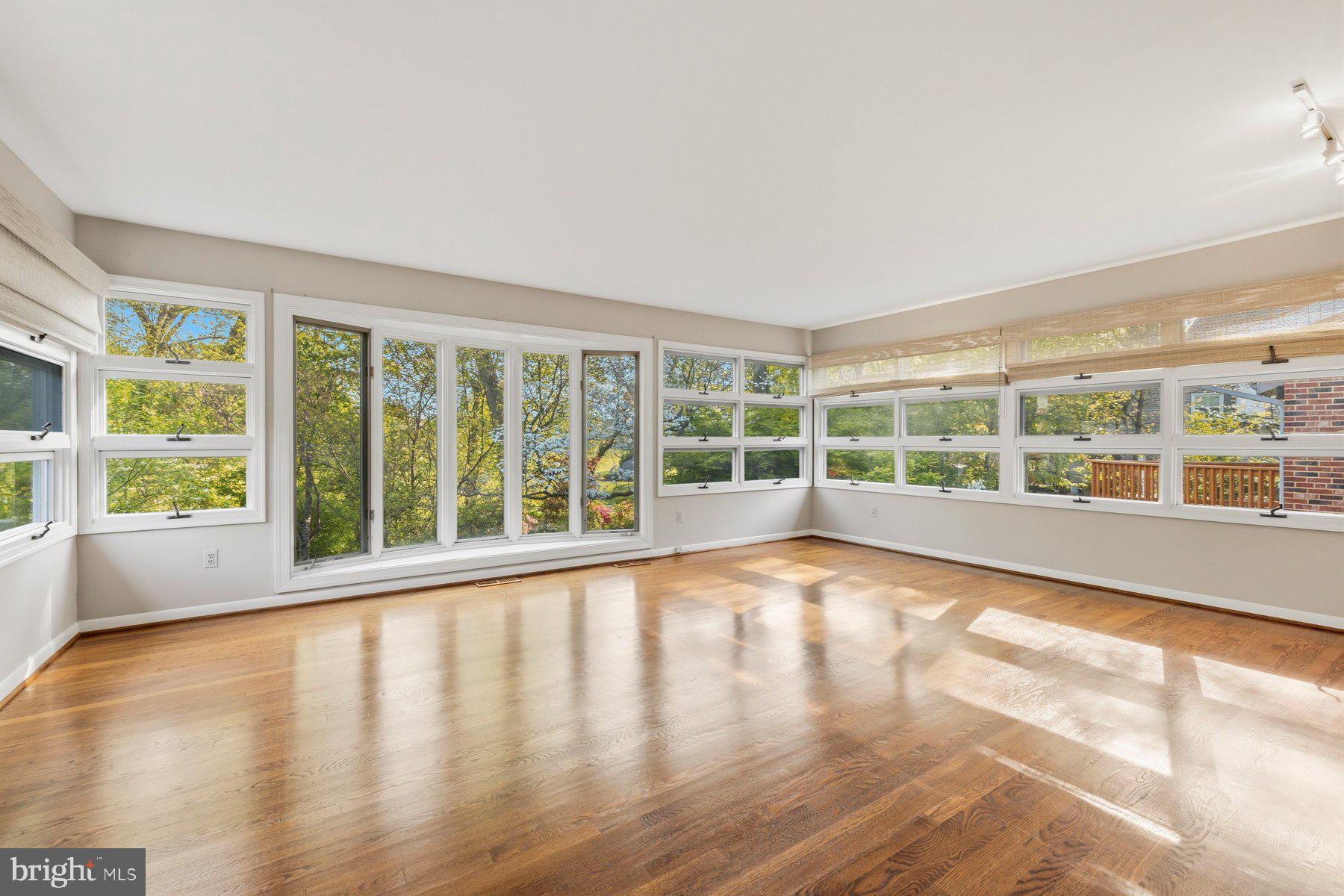 6713 Bellamy Avenue Springfield, VA 22152 - Photo 8 of 49