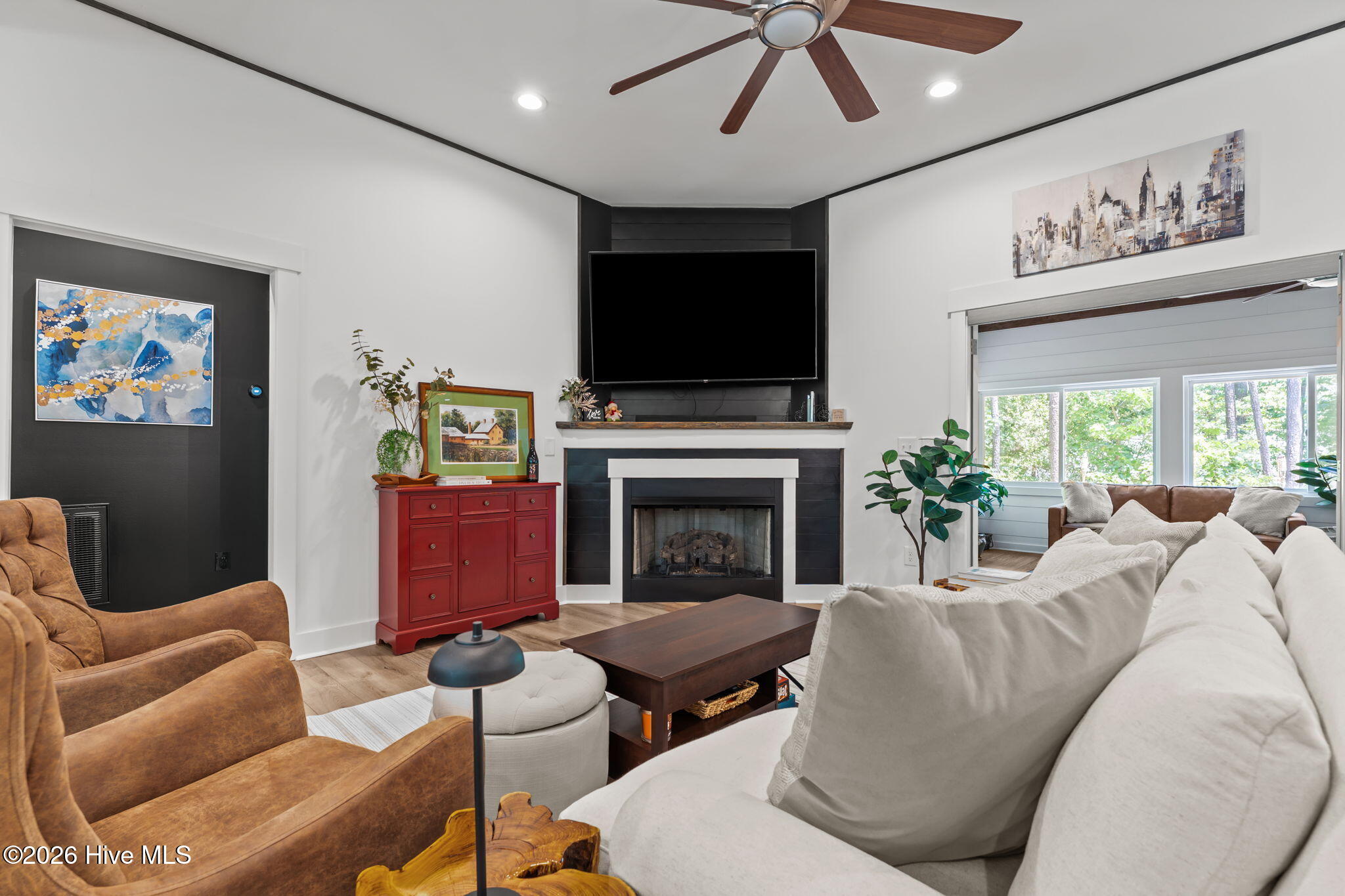 1659 East Indiana Avenue Southern Pines, NC 28387 - Photo 8 of 59 11-web-or-mls-DSC04069