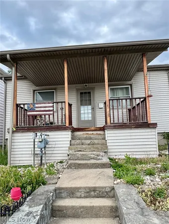 $8,000 | 4515 Harrison Street, Bellaire, OH 43906