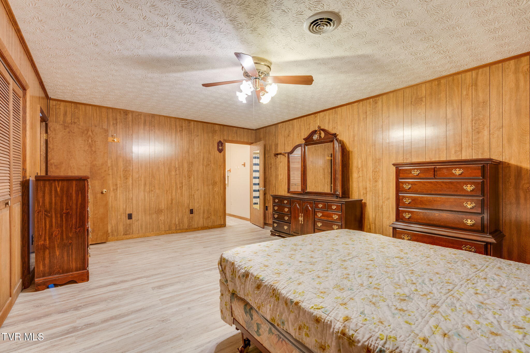 963 Big Ridge Road Kingsport, TN 37660 - Photo 33 of 66 032