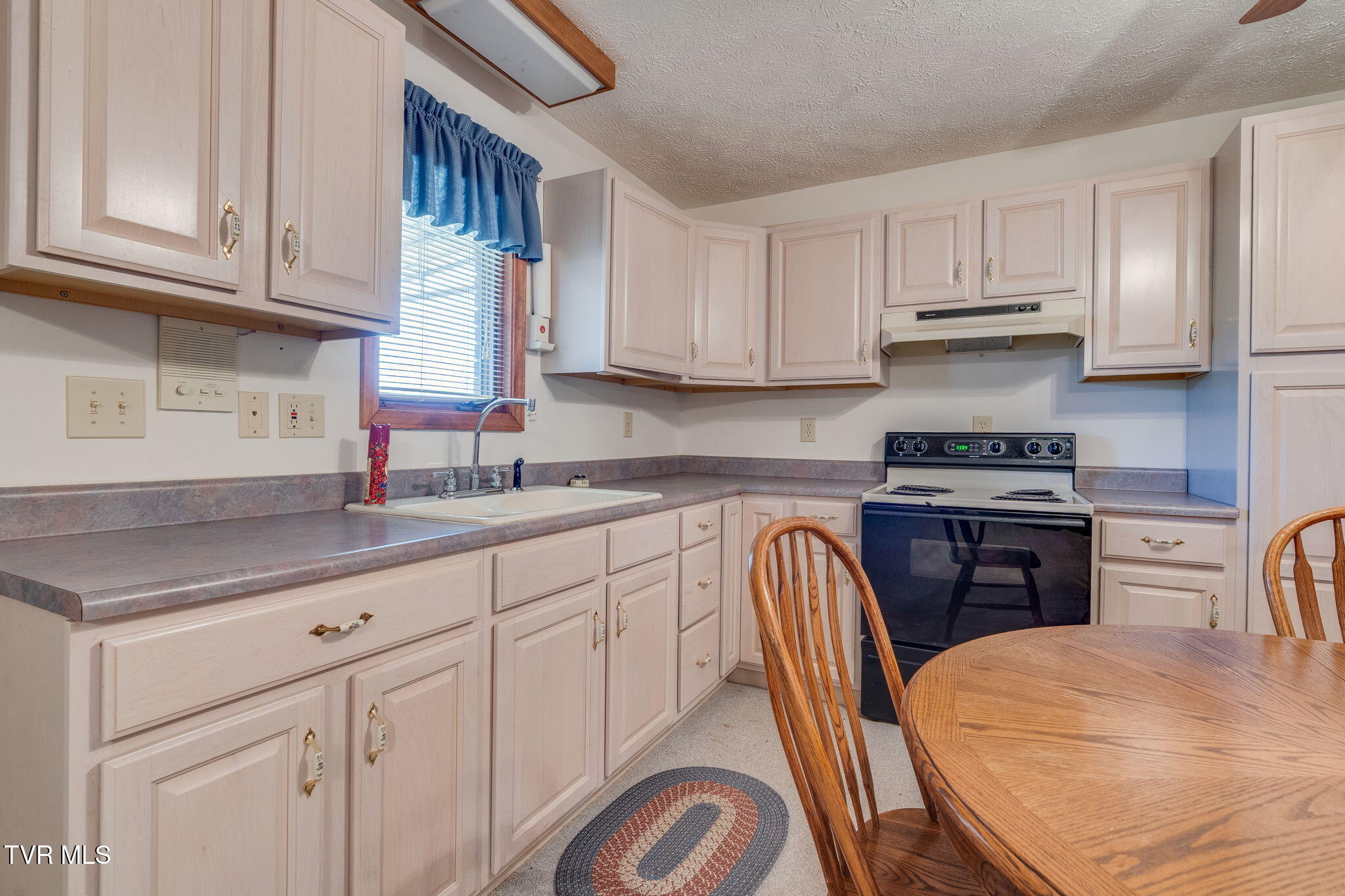 963 Big Ridge Road Kingsport, TN 37660 - Photo 43 of 66 042