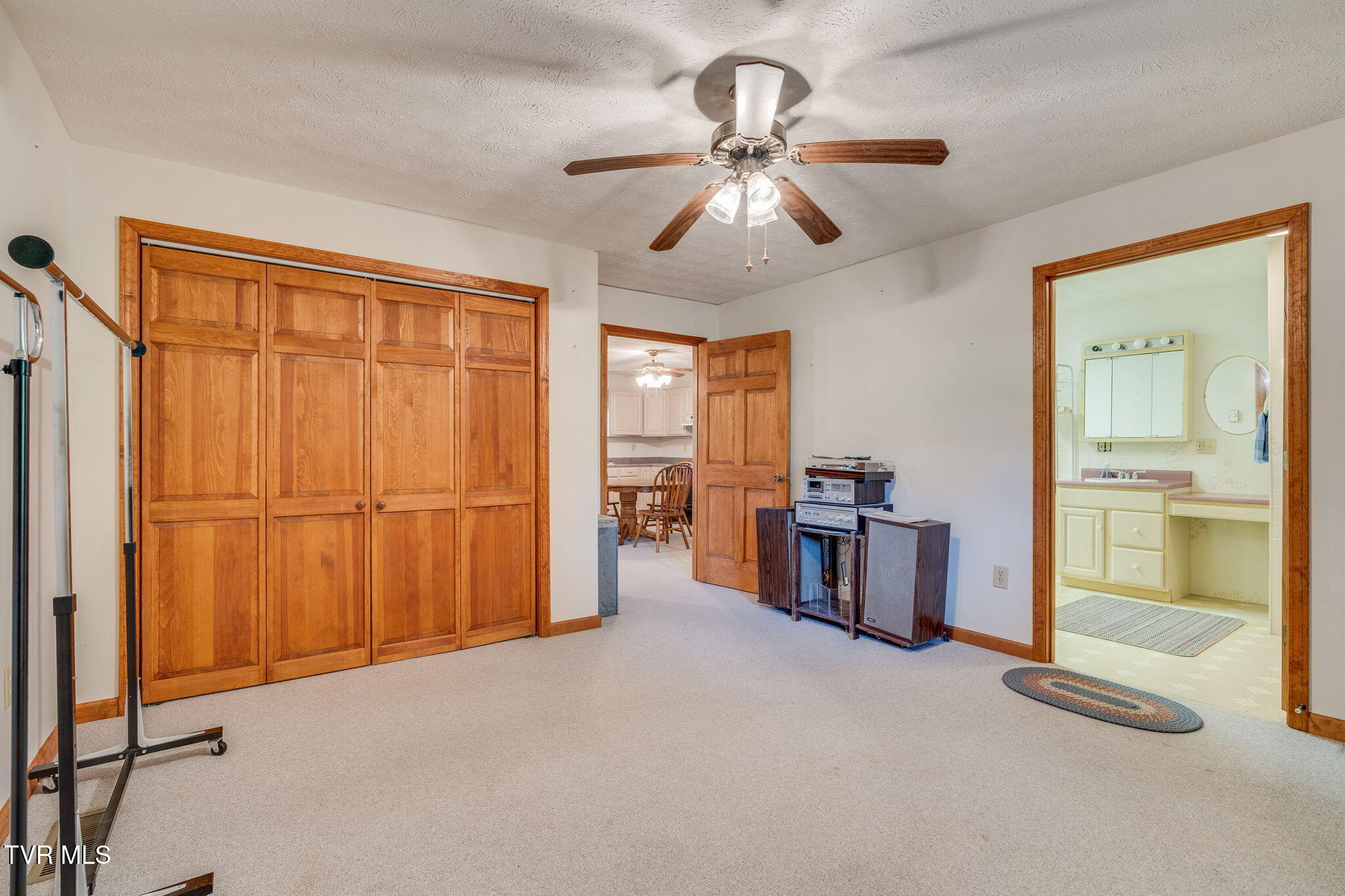 963 Big Ridge Road Kingsport, TN 37660 - Photo 45 of 66 044