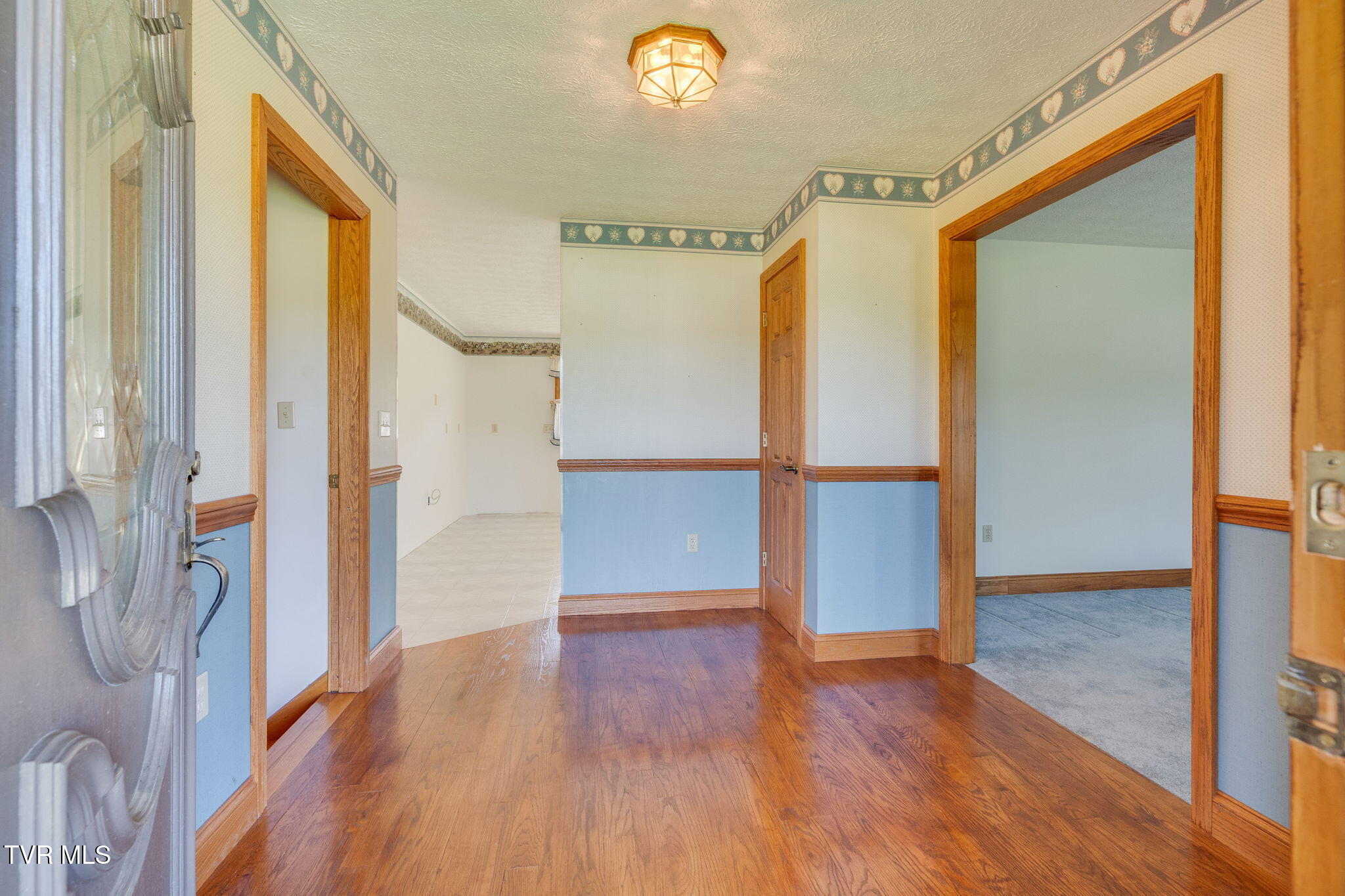 963 Big Ridge Road Kingsport, TN 37660 - Photo 5 of 66 004