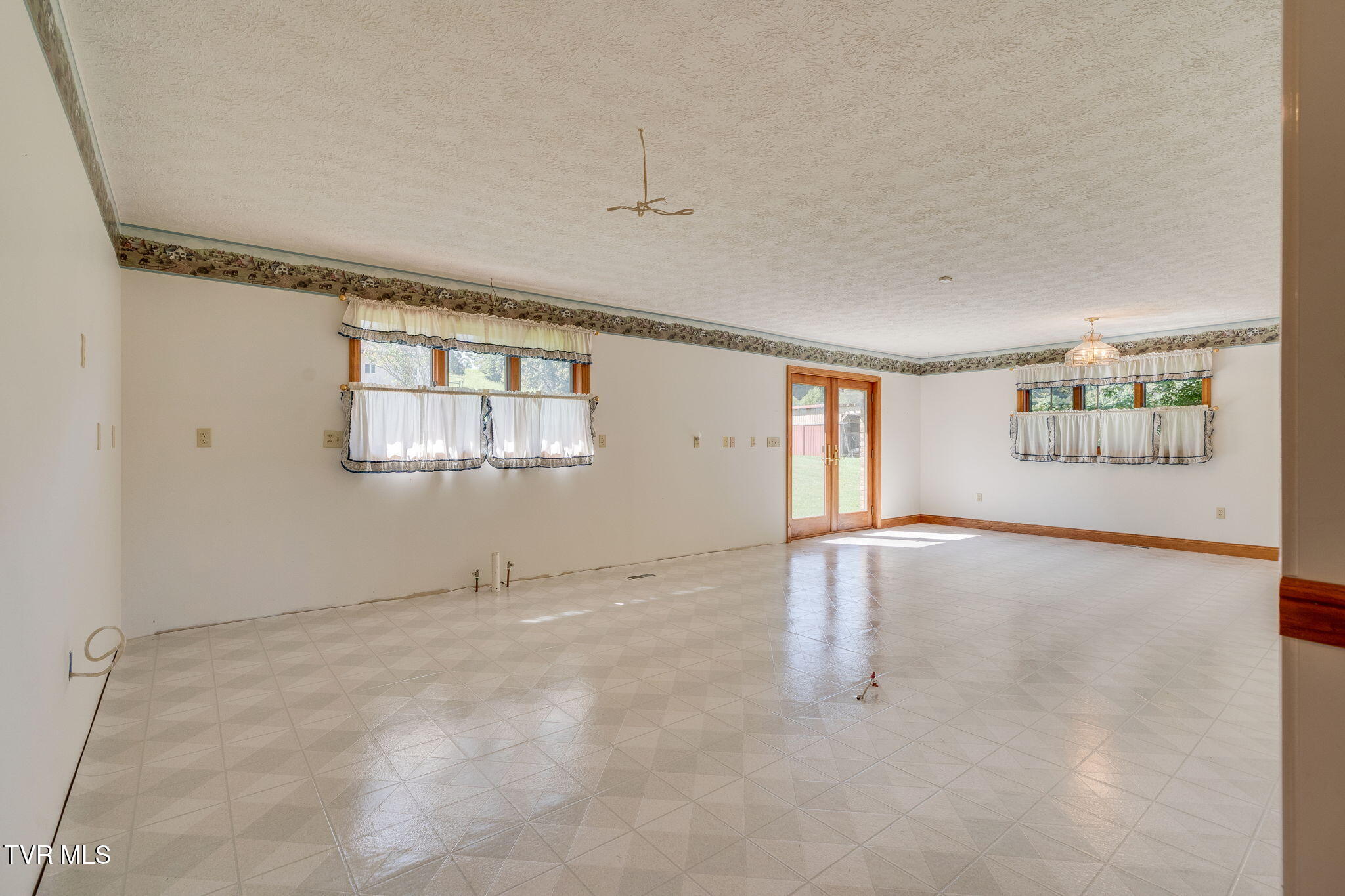 963 Big Ridge Road Kingsport, TN 37660 - Photo 9 of 66 008