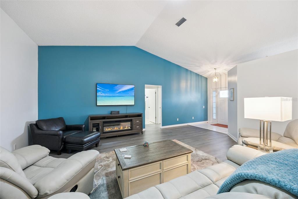 27308 Racquet Circle Leesburg, FL 34748 - Photo 12 of 74