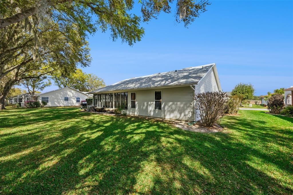 27308 Racquet Circle Leesburg, FL 34748 - Photo 27 of 74