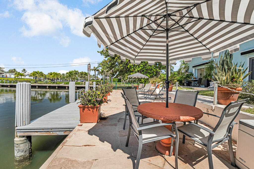 6590 North Ocean Boulevard, Unit 3 Ocean Ridge, FL 33435 - Photo 31 of 48 10