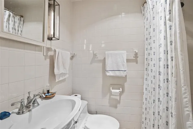 $542,500 | 905 Pujo Street, Lake Charles, LA 70601