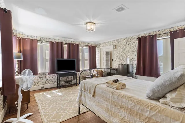 $542,500 | 905 Pujo Street, Lake Charles, LA 70601