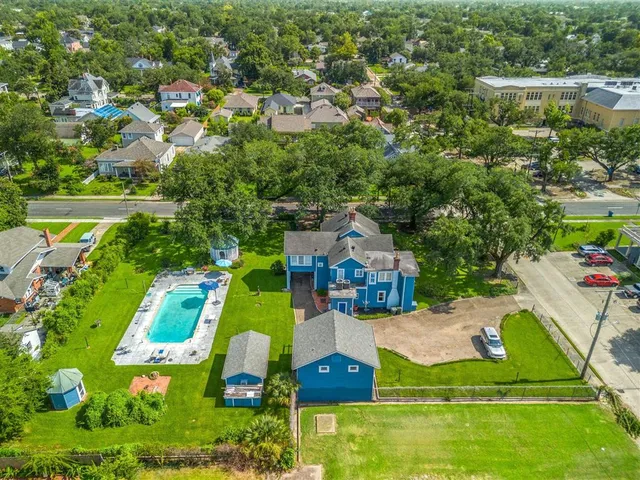 $542,500 | 905 Pujo Street, Lake Charles, LA 70601