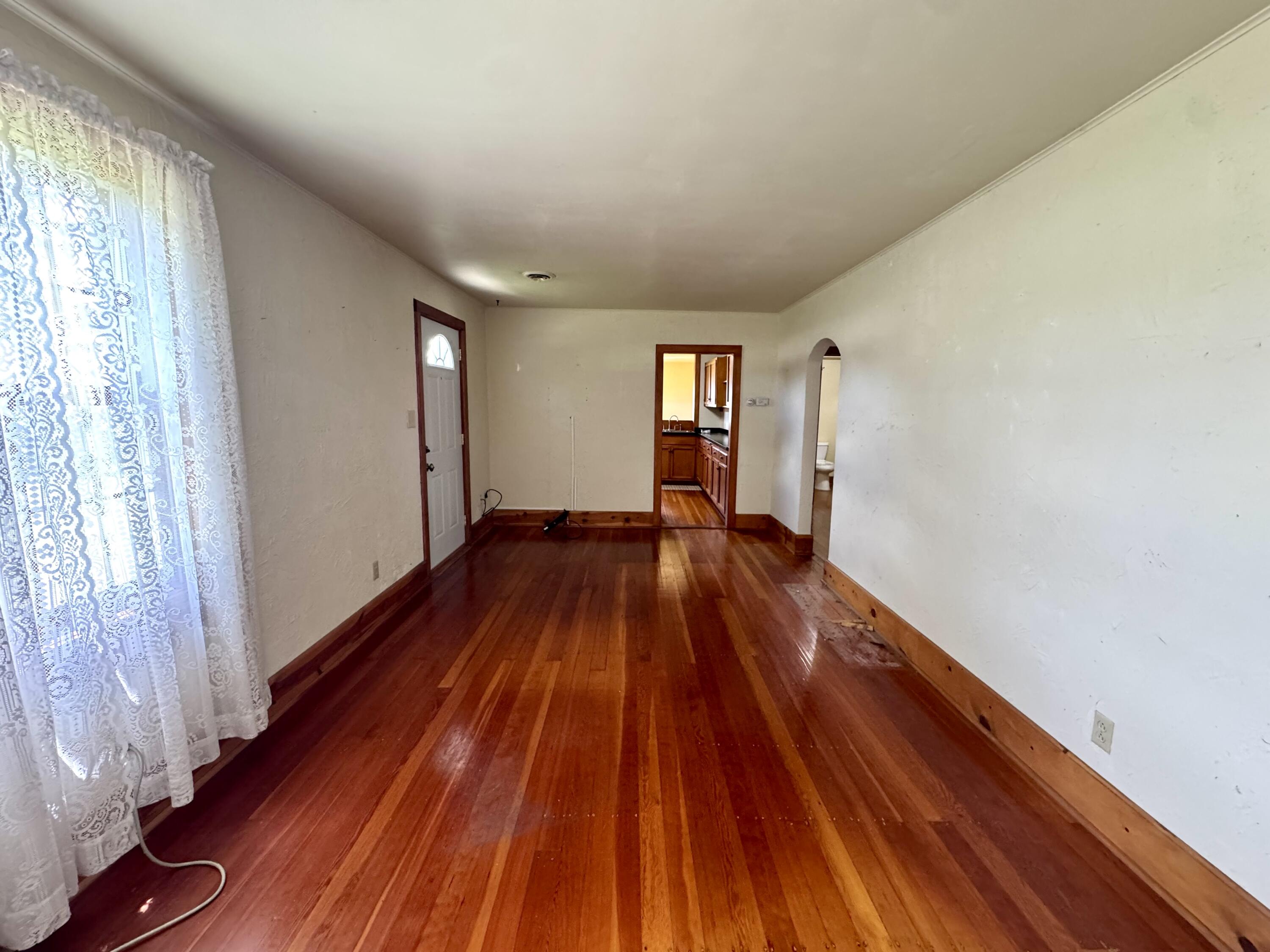 9730 37th Street Somers, WI 53144 - Photo 21 of 46 Living Room