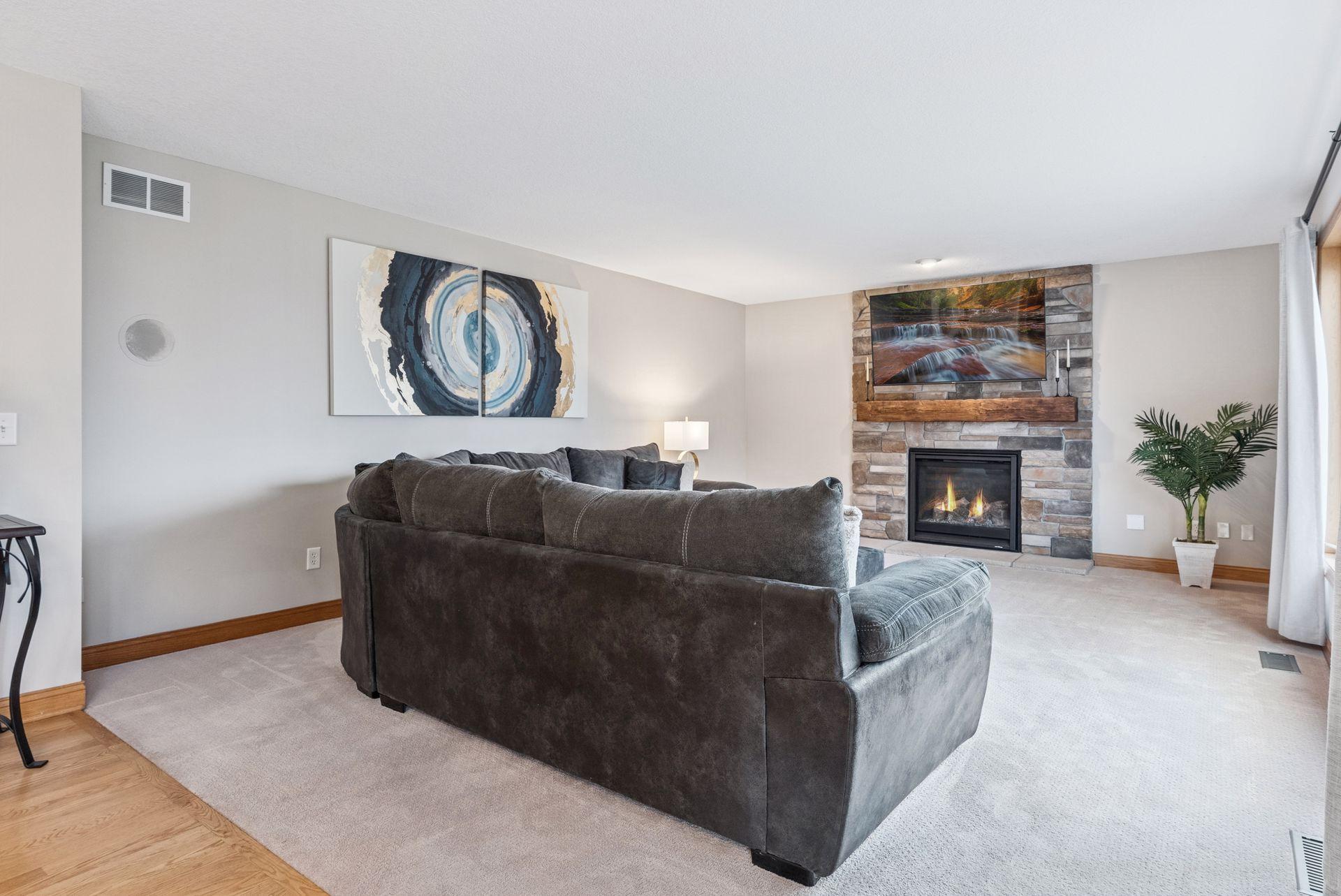 10612 Alison Way Inver Grove Heights, MN 55077 - Photo 12 of 56