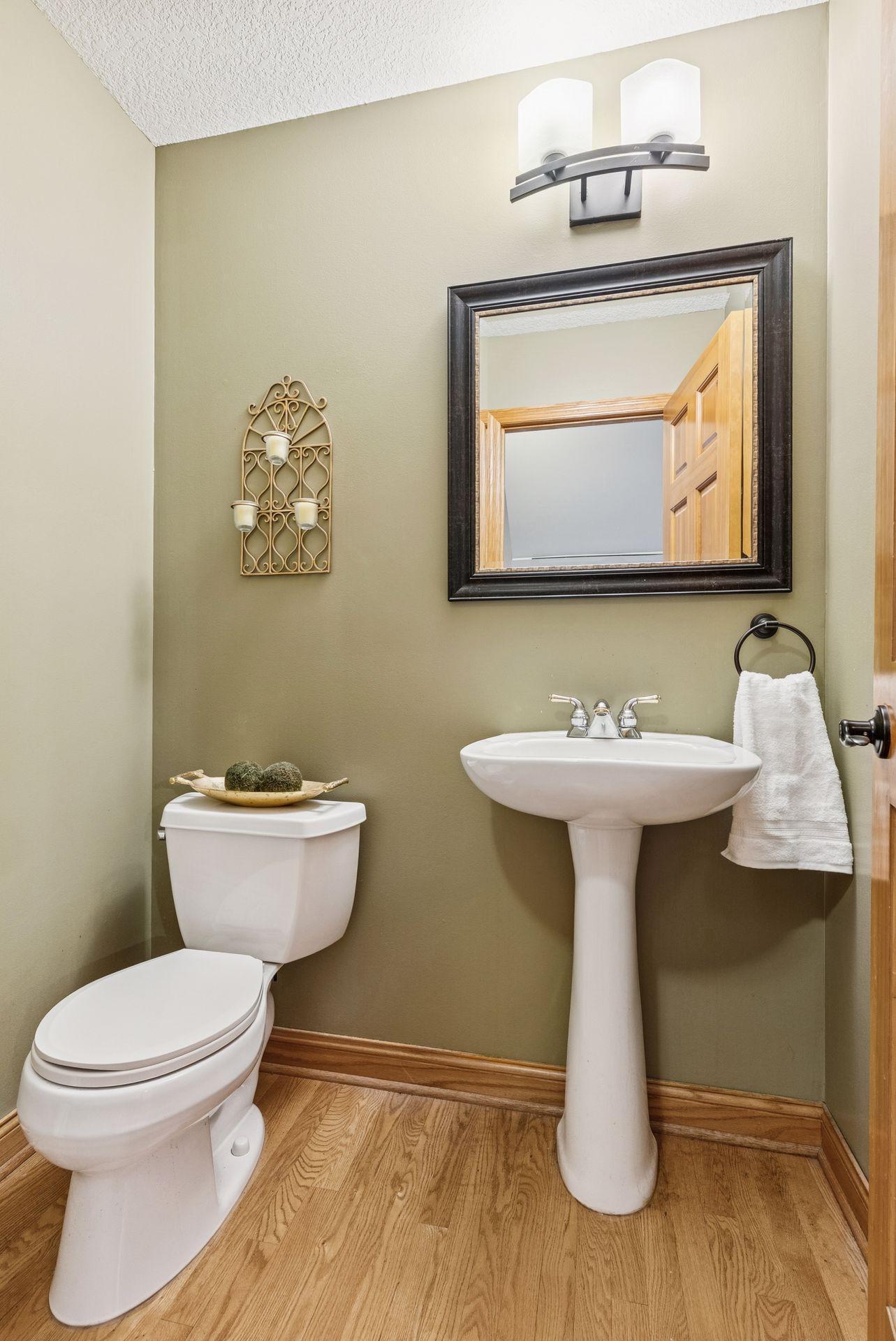 10612 Alison Way Inver Grove Heights, MN 55077 - Photo 20 of 56