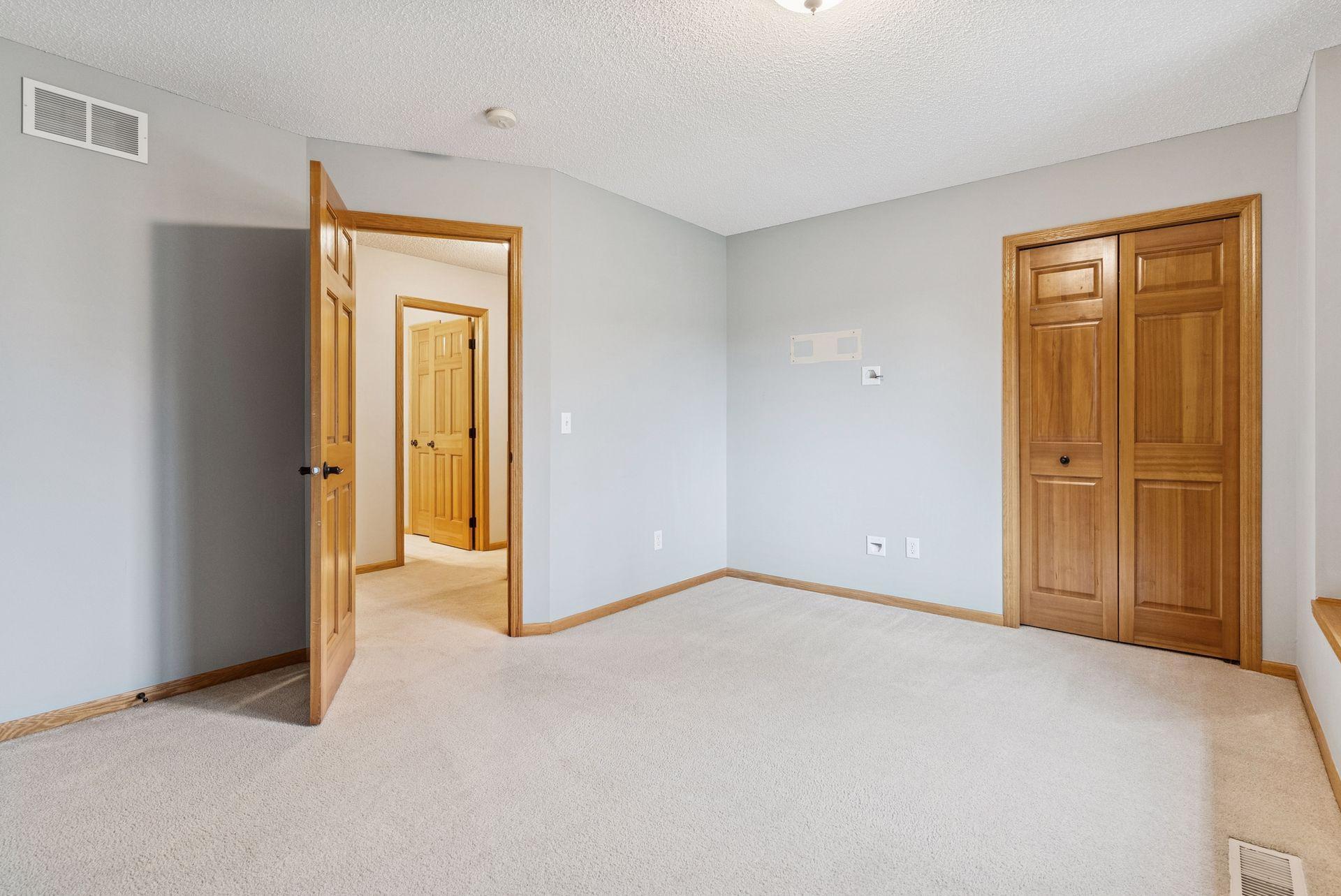 10612 Alison Way Inver Grove Heights, MN 55077 - Photo 30 of 56