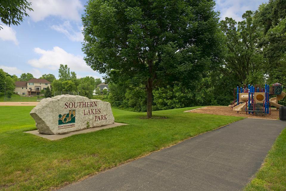10612 Alison Way Inver Grove Heights, MN 55077 - Photo 54 of 56