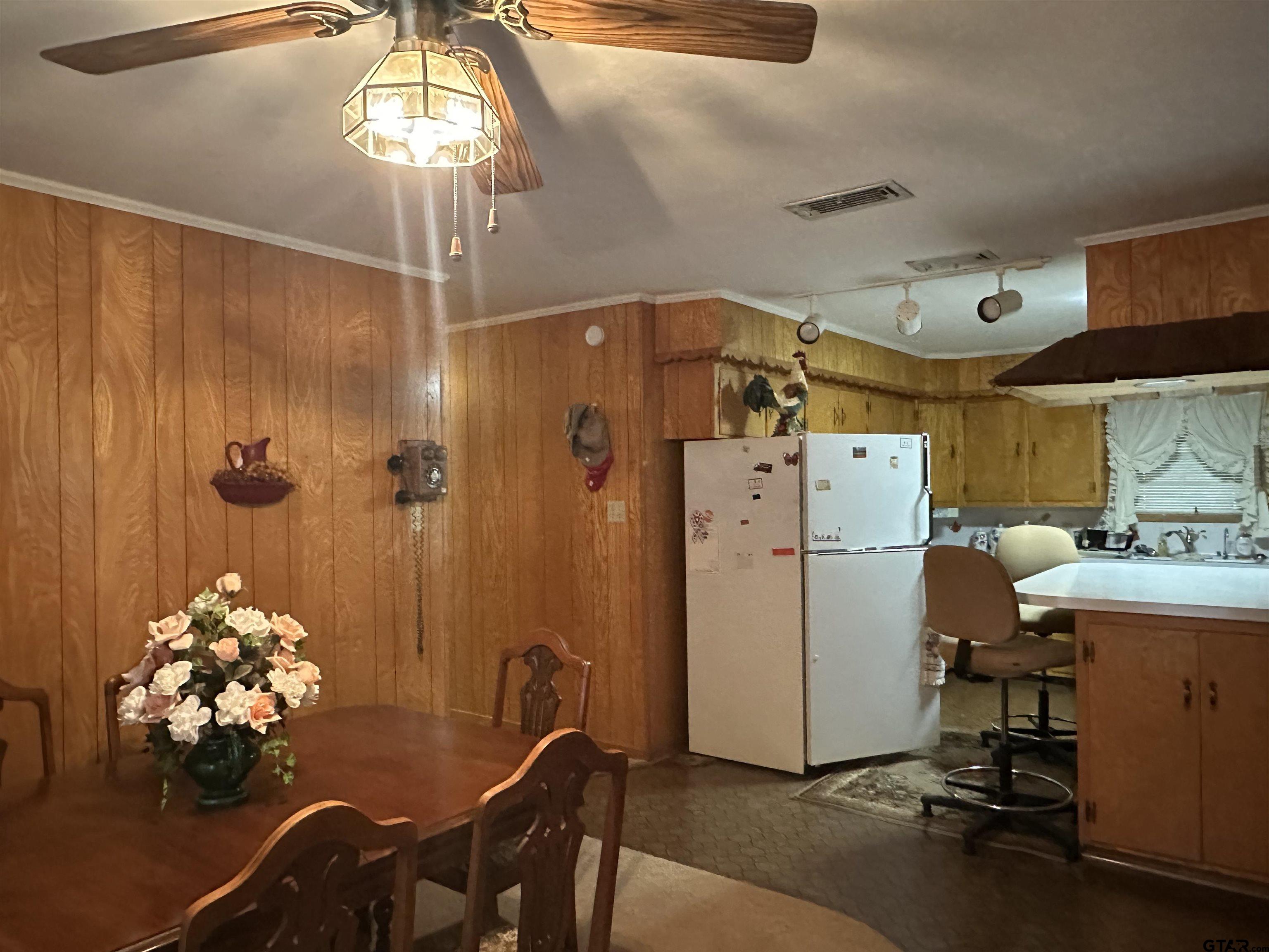 270 Fairview Street Rusk, TX 75785 - Photo 10 of 20