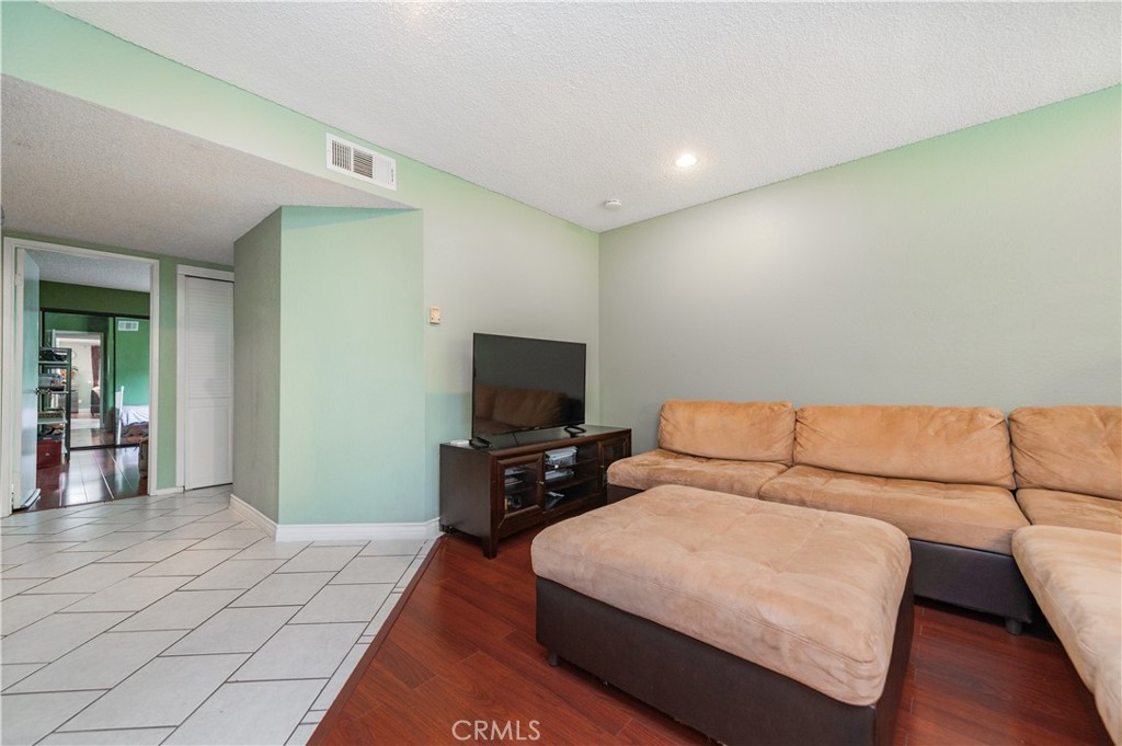7 Town And Country Road Pomona, CA 91766 - Photo 7 of 29