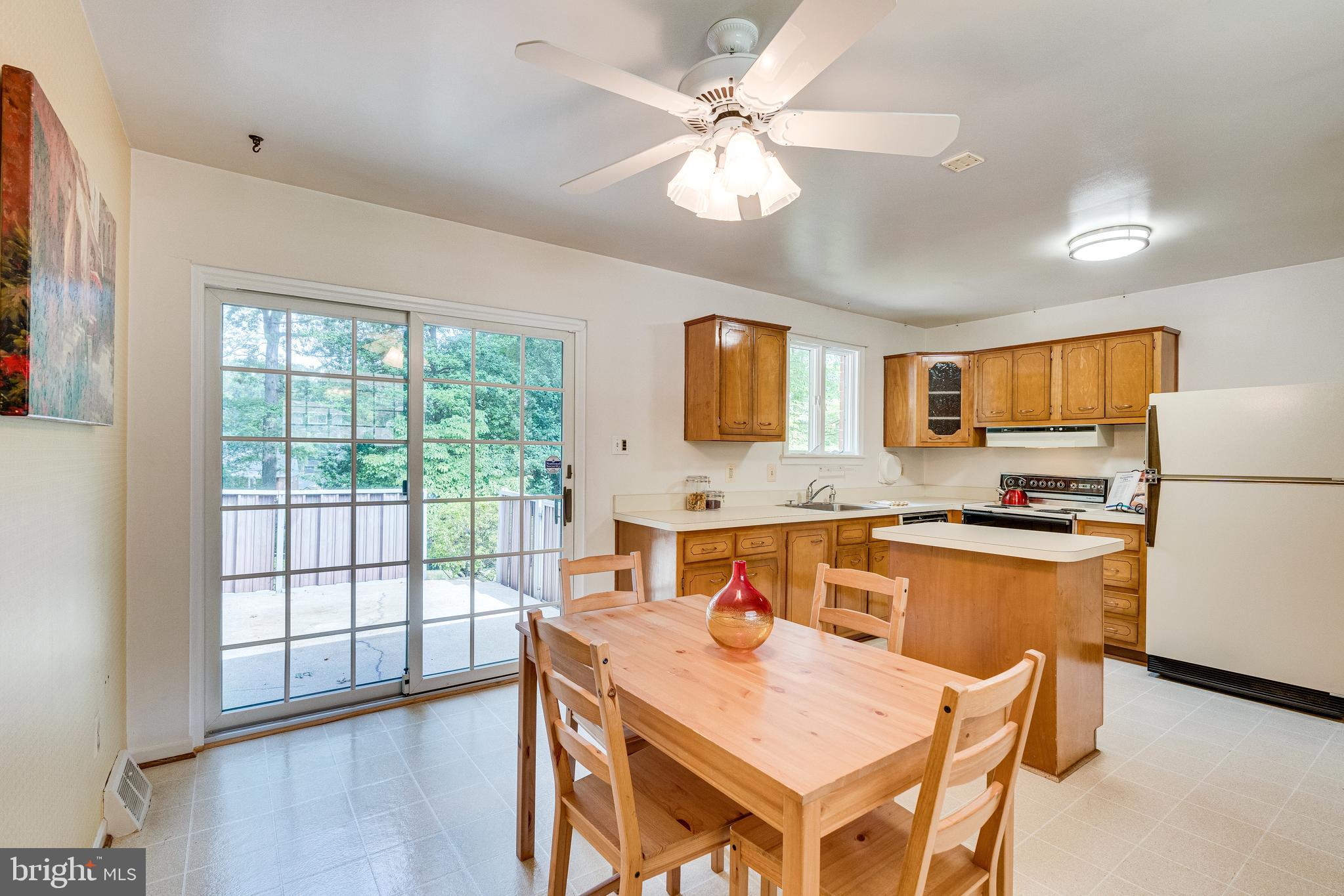 8704 Clydesdale Road Springfield, VA 22151 - Photo 13 of 37