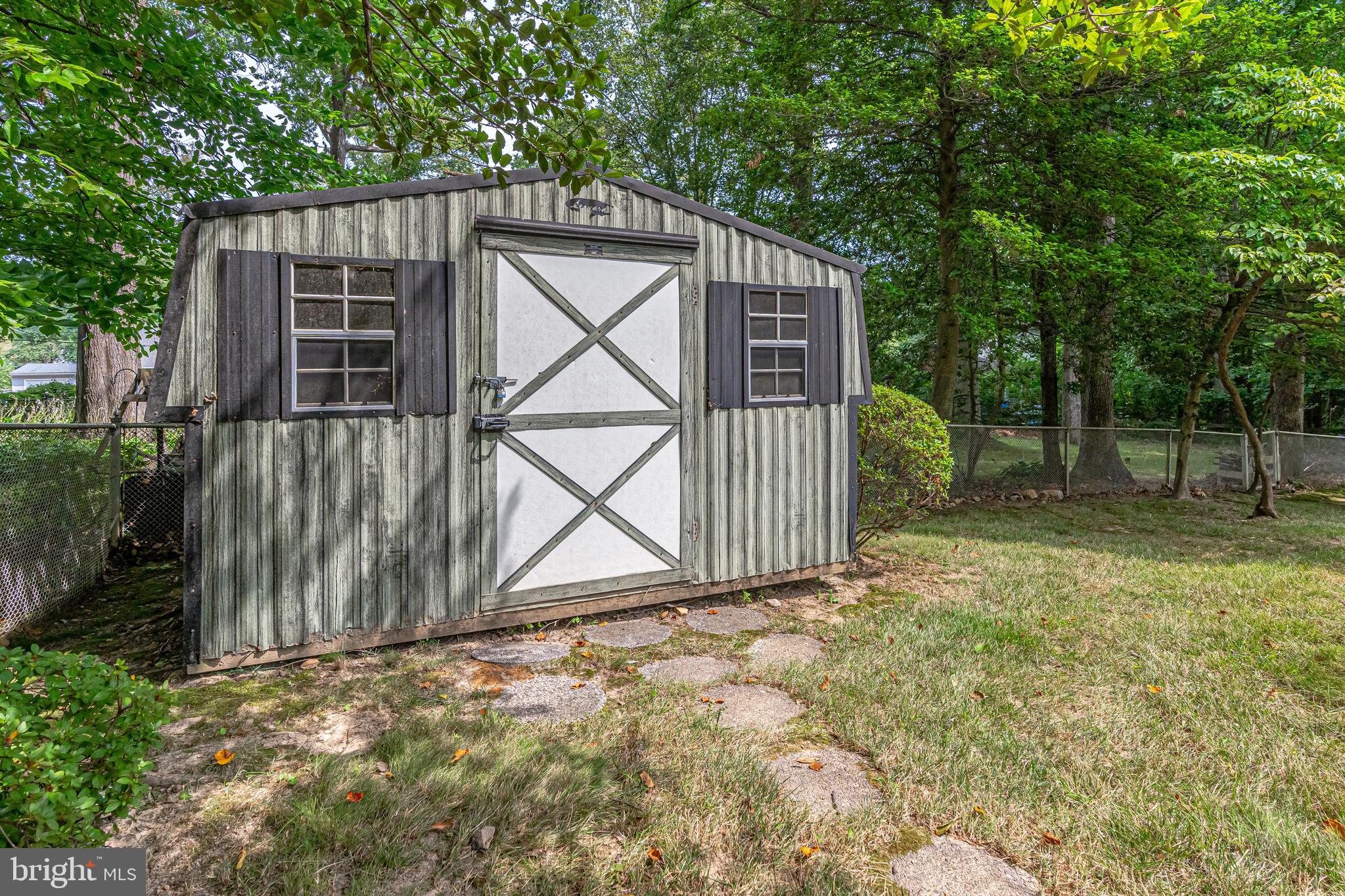 8704 Clydesdale Road Springfield, VA 22151 - Photo 33 of 37