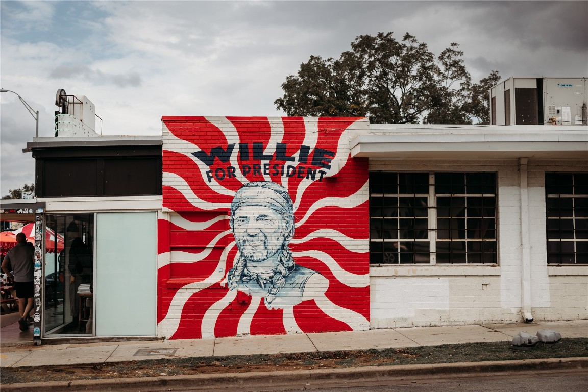 2707 Dulce Lane, Unit 14 Austin, TX 78704 - Photo 30 of 33