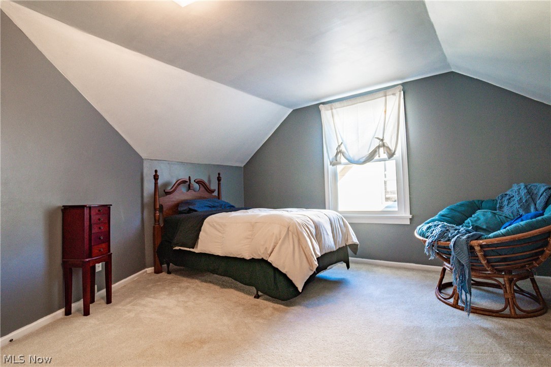 5380 Summit Road Lyndhurst, OH 44124 - Photo 29 of 35