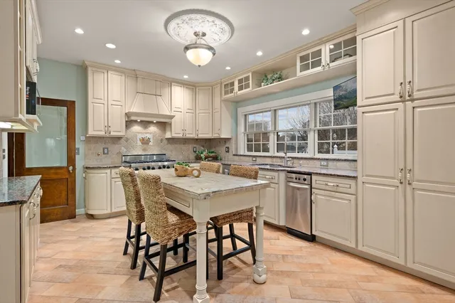 $1,650,000 | 90 Prospect Street, Wakefield, MA 01880