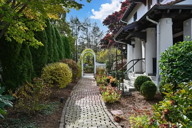 $1,650,000 | 90 Prospect Street, Wakefield, MA 01880