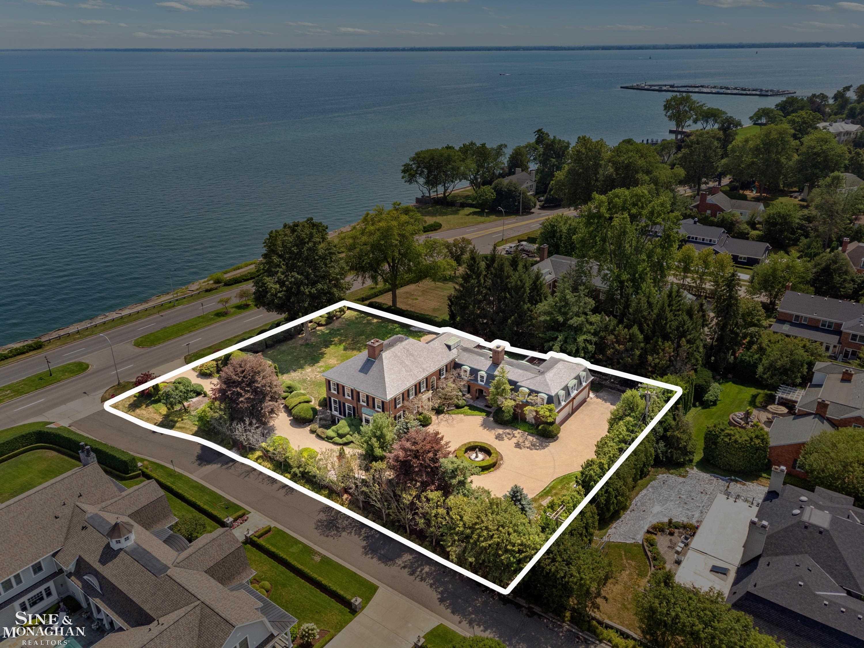 105 Lake Shore Road Grosse Pointe, MI 48236 - Photo 95 of 98 50217830-660e1fe7-705a-4b5b-9b75-5827ea3dc470.JPG