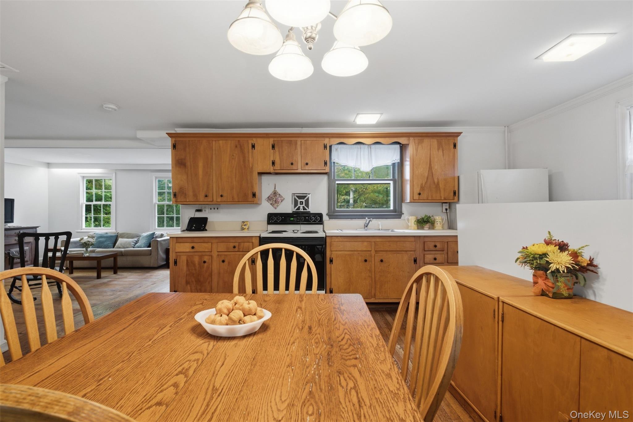 115 Somerstown Road Ossining, NY 10562 - Photo 9 of 35 Gallery Image 9