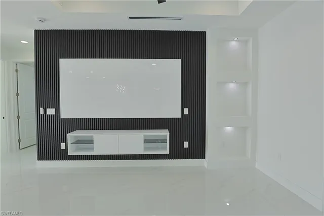 $359,900 | 3814 17th Street West, Lehigh Acres, FL 33971