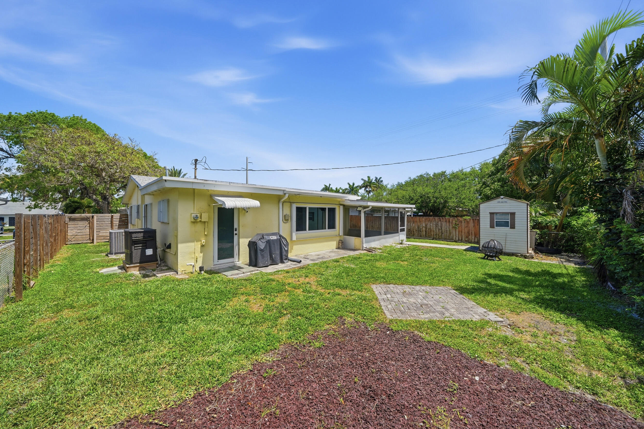 6410 Harding Street Hollywood, FL 33024 - Photo 20 of 32 34_134