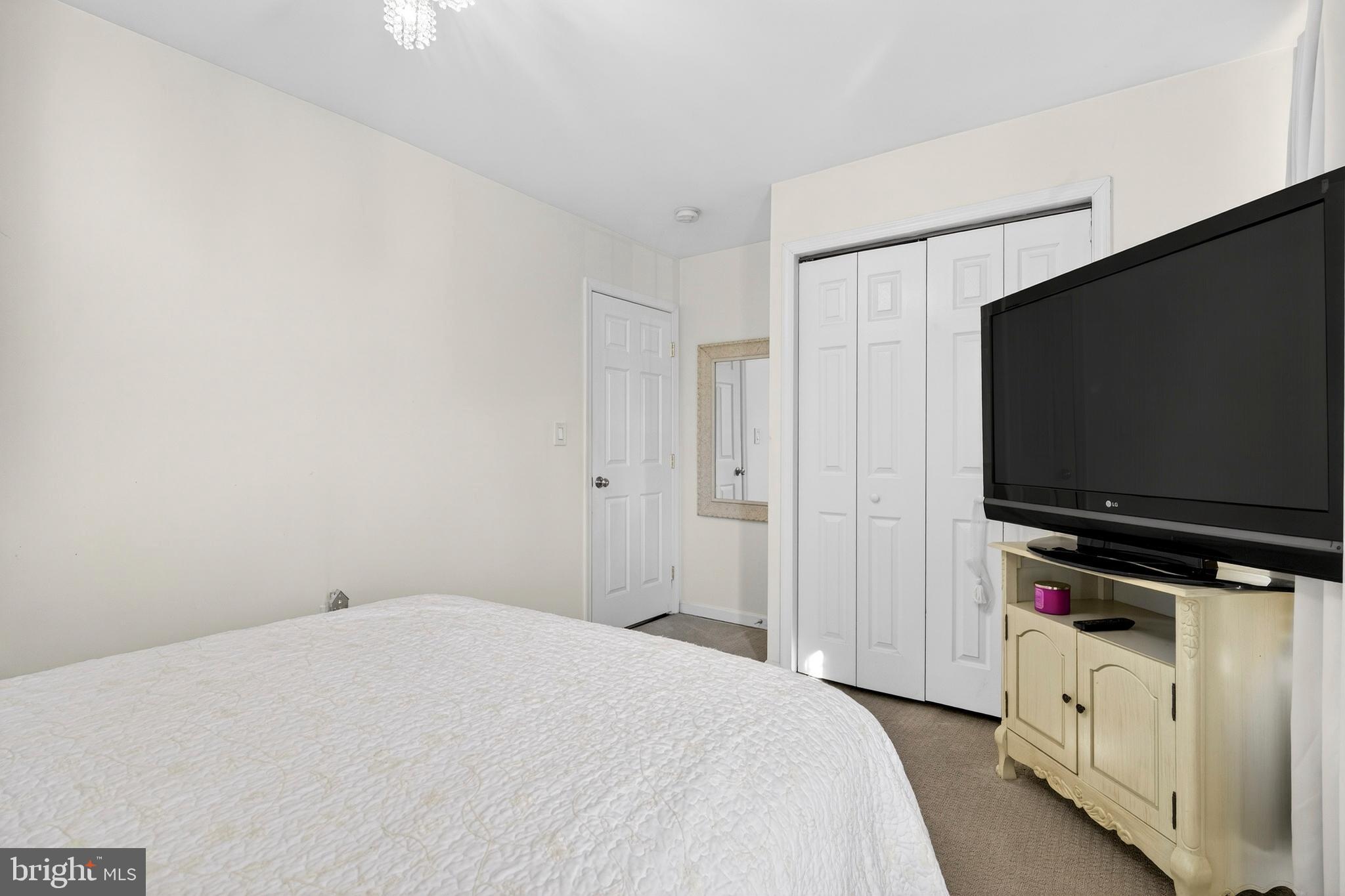 2013 Sullivan Lane Silver Spring, MD 20906 - Photo 33 of 73