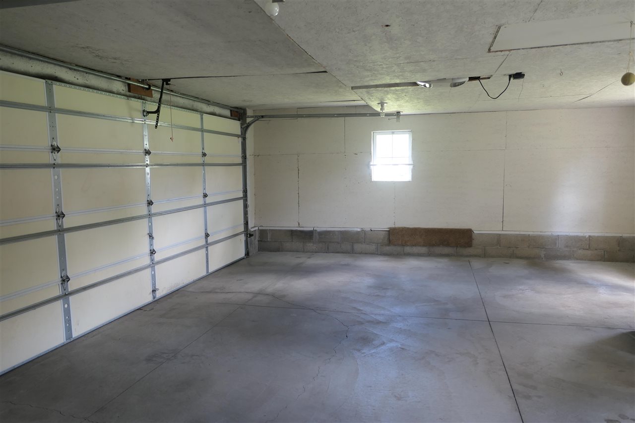 8123 South Garlock Road Carson City, MI 48811 - Photo 25 of 27 1890129-24.JPG