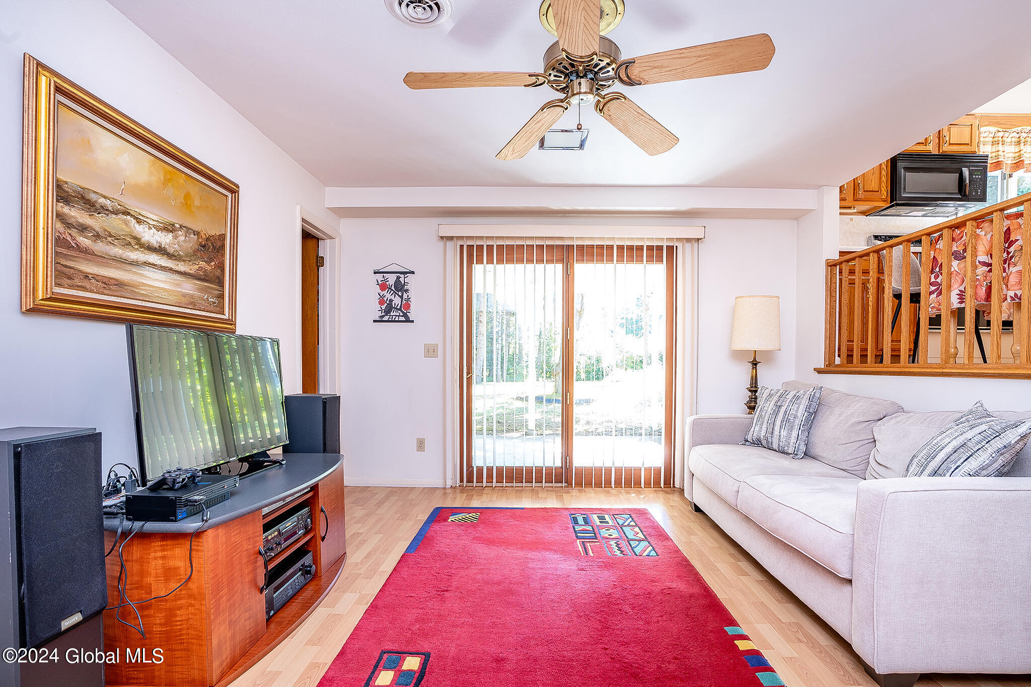 25 Gladwish Road Bethlehem, NY 12054 - Photo 8 of 60 017-25-Gladwish-Rd
