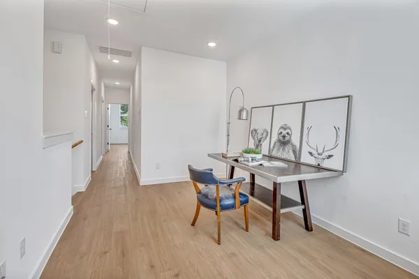 $3,250 | 3620 Sauer Street, Unit B, Houston, TX 77004